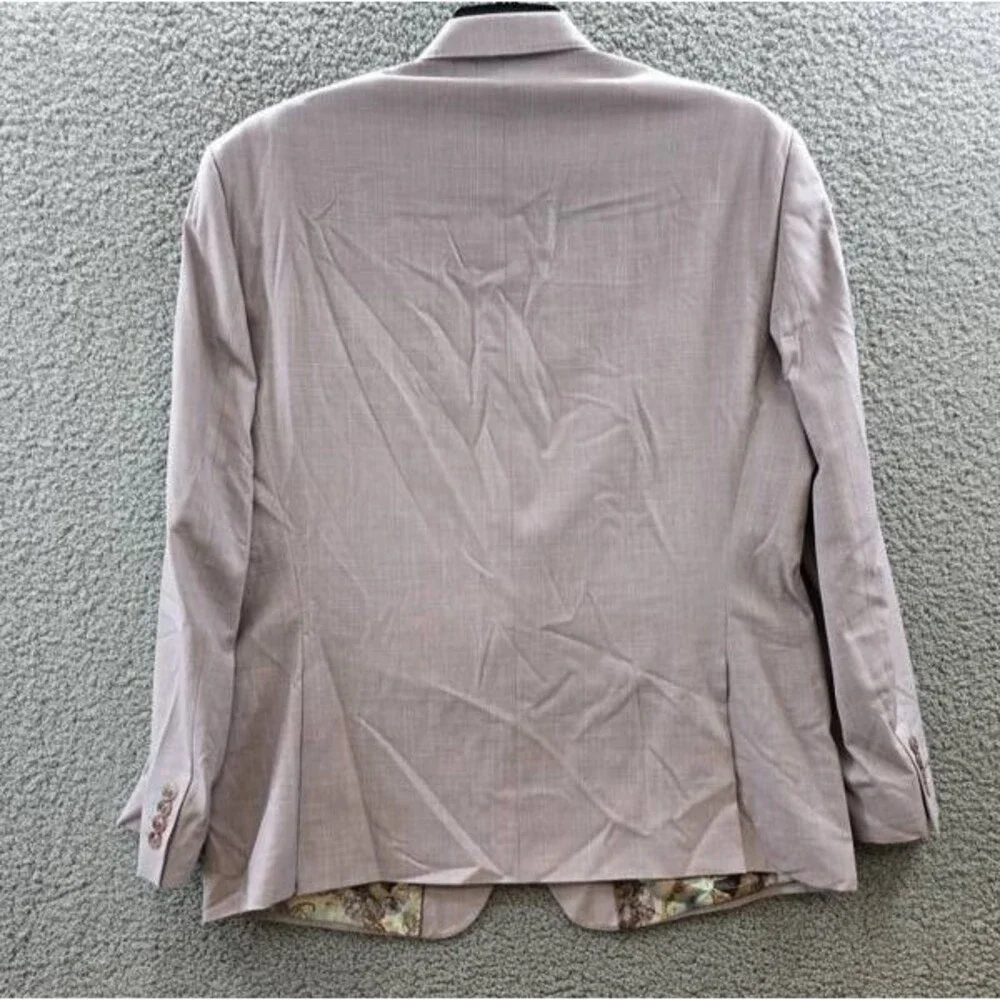 Tayion Regular-Fit Suit Jacket Men's 46R Pink Notch Lapel Front Button Closure